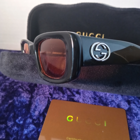 Gucci vintage sunglasses, amber factory lens, nice ?, big GG